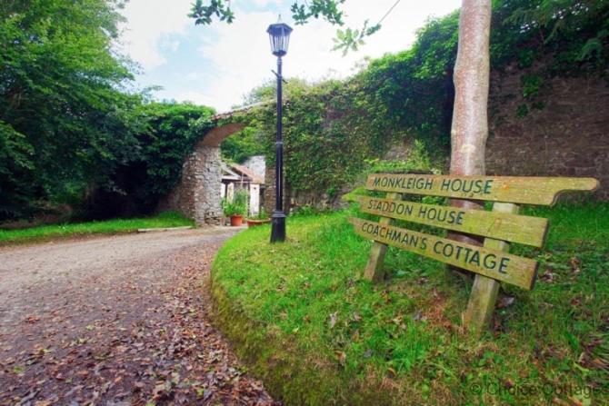 Monkleigh Coachmans Cottage 1 Bedroom بيدفورد المظهر الخارجي الصورة